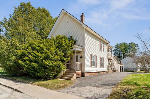 25 2nd St, Barre, VT, 05641-2412 | Card Image