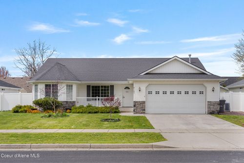 8185 N Sally St, Hayden, ID, 83835-8819 | Card Image