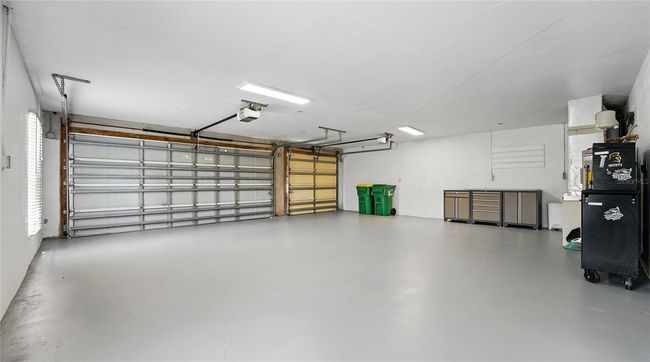 Attached 3 car garage | Image 65