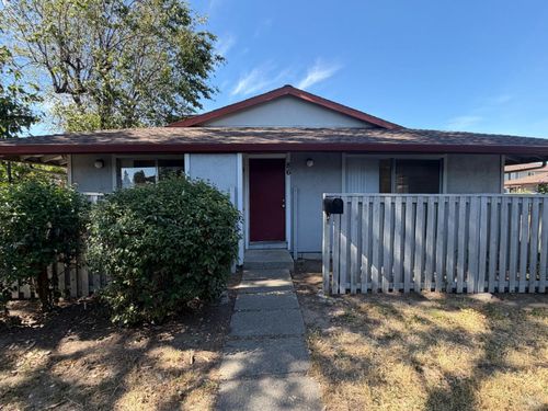 86 Villa Circle, Fairfield, CA, 94533 | Card Image