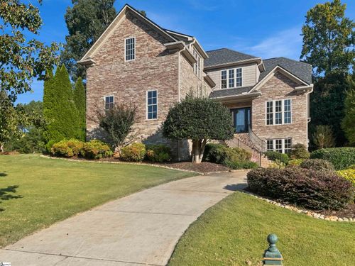 710 Mosswood Ln, Spartanburg, SC, 29301-5366 | Card Image