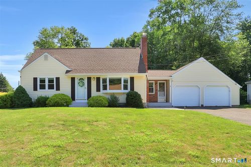 1 Lois Ln, Enfield, CT, 06082-5921 | Card Image
