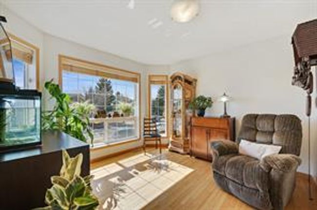 218 Taradale Dr Ne, House detached with 4 bedrooms, 3 bathrooms and 5 parking in Calgary AB | Image 8