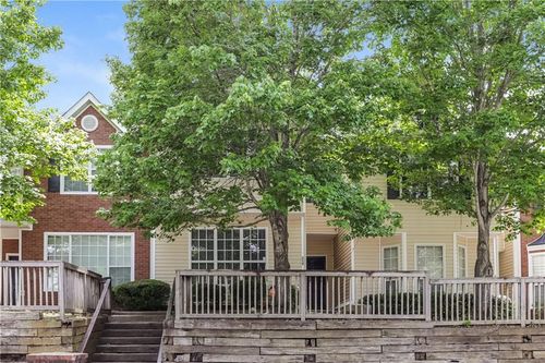 112 Hawkeye Ln, Conyers, GA, 30012-3676 | Card Image