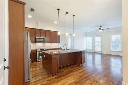 208-360 Chambers St, Woodstock, GA, 30188-5094 | Card Image