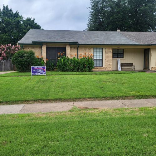 765 Rock Creek Dr, Euless, TX, 76039-3459 | Card Image