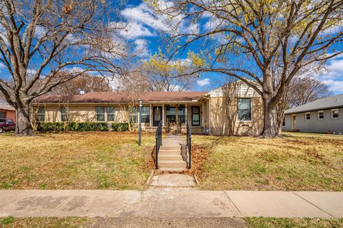 1747 Mariposa Dr, Dallas, TX, 75228-3631 | Card Image