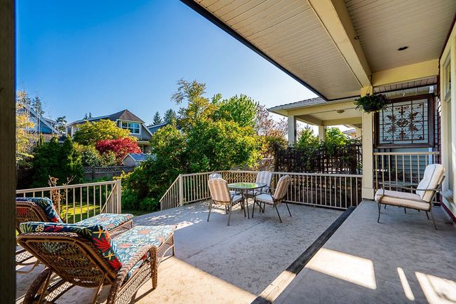 15454 Goggs Avenue, House other with 4 bedrooms, 3 bathrooms and 2 parking in White Rock BC | Image 32