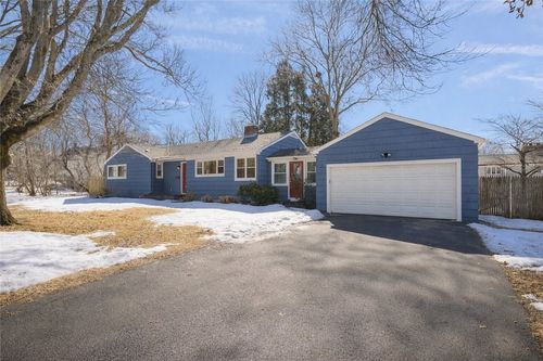 6 Conway Dr, Barrington, RI, 02806-1908 | Card Image