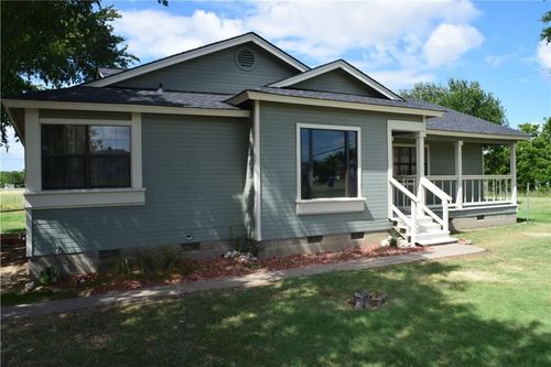 208 Maple St, Gunter, TX, 75058-2069 | Card Image