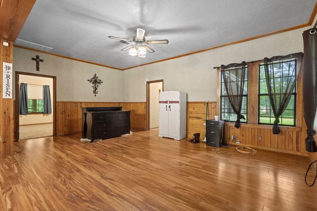 10425 Bussey Rd, House other with 4 bedrooms, 2 bathrooms and null parking in Silsbee TX | Image 11
