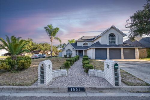 1901 Duke Ave, McAllen, TX, 78504-5712 | Card Image