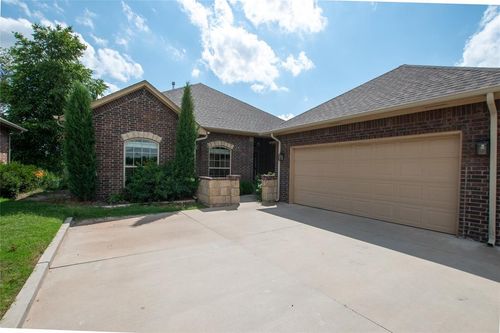 12037 Ashford Drive, Yukon, OK, 73099 | Card Image