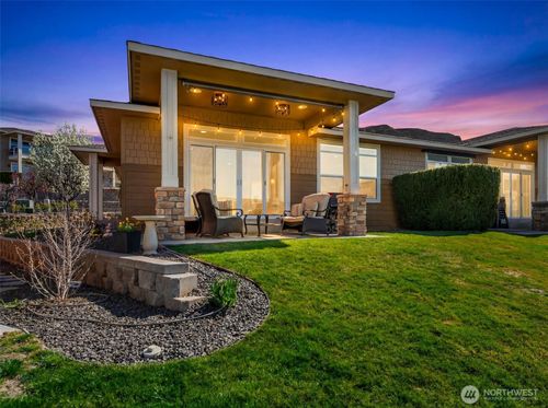 9116 Red Hawk Ln Nw, Quincy, WA, 98848-9108 | Card Image