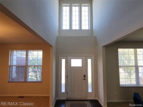 5887 Northford, Canton, MI, 48187-4934 | Card Image