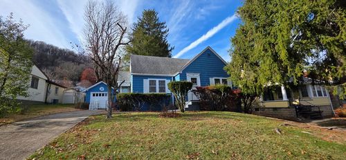 13 Pallister Rd, Wheeling, WV, 26003-6340 | Card Image