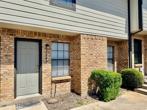 1247 Dallas Dr, Denton, TX, 76205-5111 | Card Image