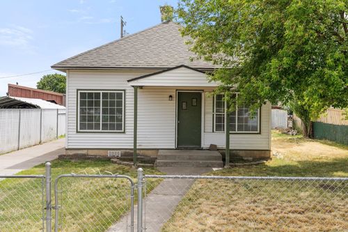 405 W 5th St, Sprague, WA, 99032-5142 | Card Image