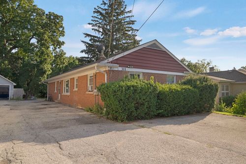 311 Prairie Ave, Highwood, IL, 60040-1611 | Card Image