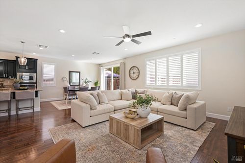237 Juneau Drive, Vacaville, CA, 95687 | Card Image