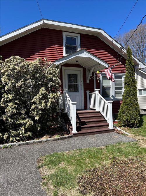 3655 Sunnyside St, Shrub Oak, NY, 10588-1501 | Card Image
