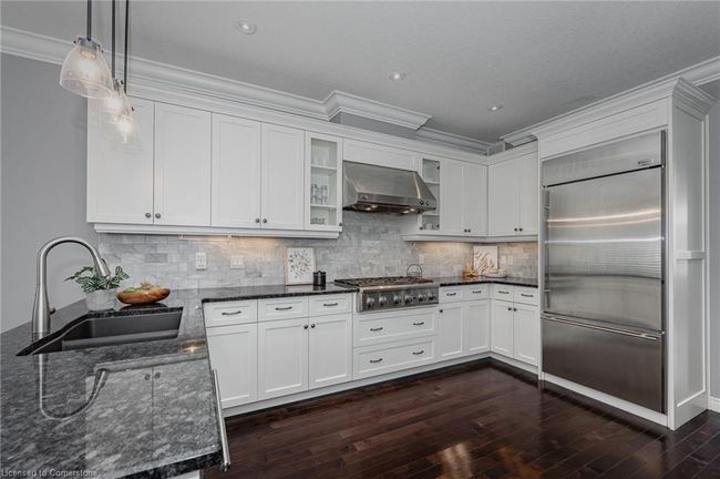 5 - 19 Simmonds Dr, Townhouse with 2 bedrooms, 4 bathrooms and 4 parking in Guelph ON | Image 11