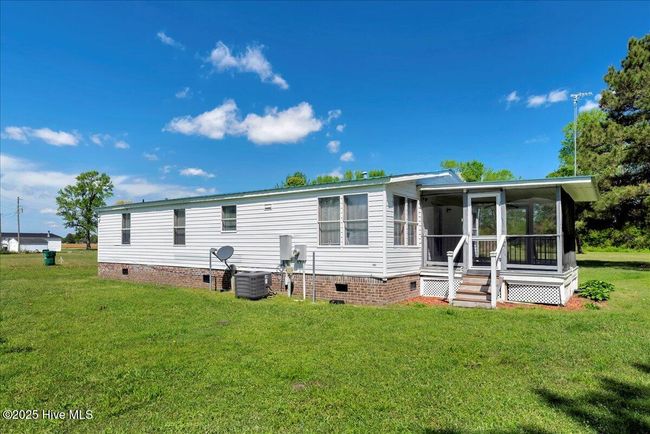 1088 Harvest Ln, House other with 3 bedrooms, 2 bathrooms and null parking in Hamilton NC | Image 24