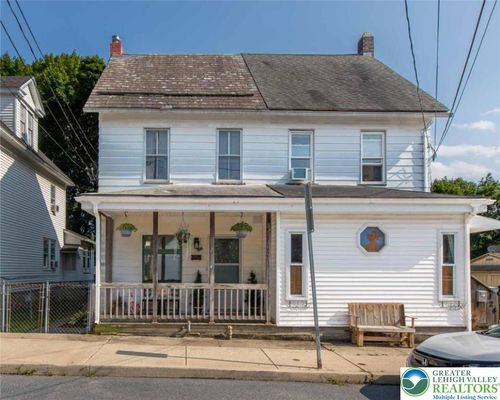 422 William St, Pen Argyl, PA, 18072-1770 | Card Image