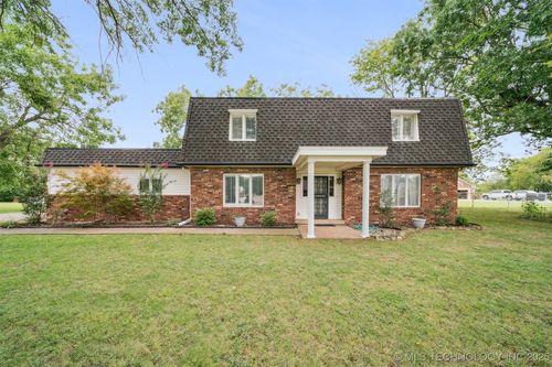 1213 Ne 5th St, Pryor, OK, 74361-9114 | Card Image