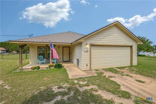 1130 Thousand Oaks Trl, Liberty Hill, TX, 78642-3530 | Card Image