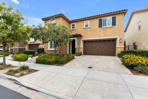 13995 Burdock Dr, Moorpark, CA, 93021-5070 | Card Image