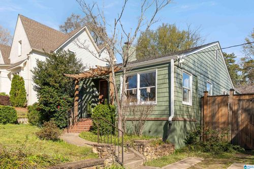 914 Highland Rd, HOMEWOOD, AL, 35209-3422 | Card Image