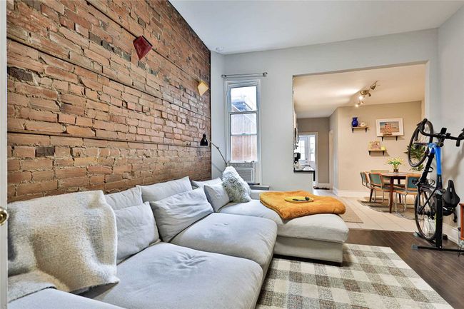 MAIN - 124 Argyle St, Home with 1 bedrooms, 1 bathrooms and 1 parking in Toronto ON | Image 7