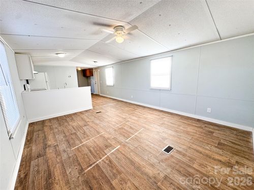 7555 Palm Tree Dr, Vale, NC, 28168-9112 | Card Image
