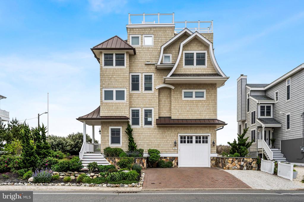 Ocean Blvd, Beach Haven, NJ 08008