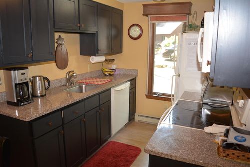 10 Bay Tree Ln, Grantham, NH, 03753-5408 | Card Image
