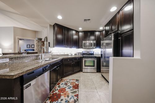 1272-5350 E Deer Valley Dr, Phoenix, AZ, 85054-4126 | Card Image