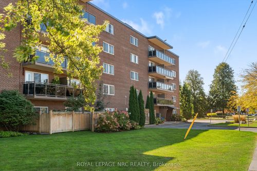 513-196 Scott St, Saint Catharines, ON, L2N5T2 | Card Image