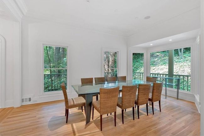 400 Old Ivy Rd Ne, House other with 6 bedrooms, 6 bathrooms and 3 parking in Atlanta GA | Image 19