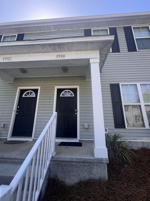 1934 Ann Arbor Ave, TALLAHASSEE, FL, 32304-6704 | Card Image