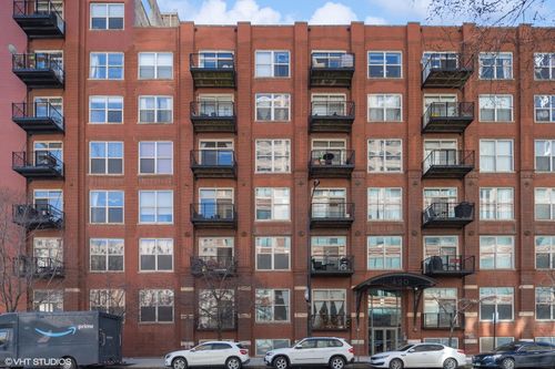 apt-118a-420 S Clinton St, Chicago, IL, 60607-3811 | Card Image