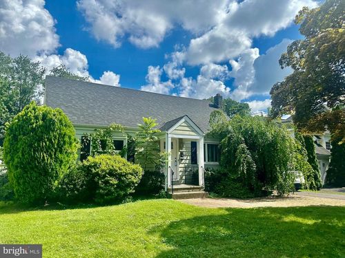 37 Fisher Ave, Princeton, NJ, 08540-3913 | Card Image