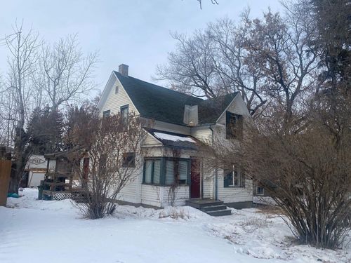4826 47 St, Camrose, AB, T4V1J6 | Card Image