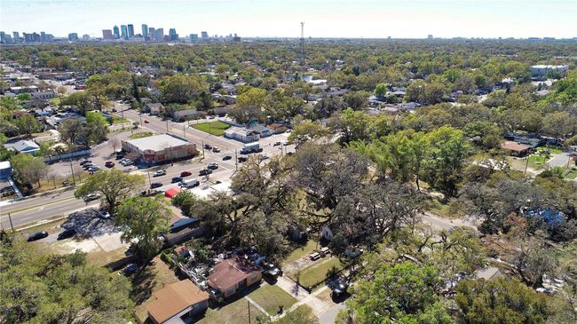 4009 N 15 Th St, House other with 3 bedrooms, 1 bathrooms and null parking in TAMPA FL | Image 5