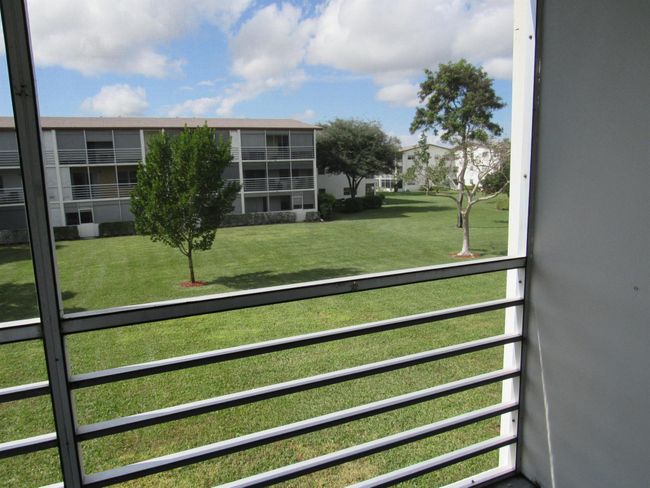 310 Brighton H, Condo with 2 bedrooms, 2 bathrooms and null parking in Boca Raton FL | Image 26