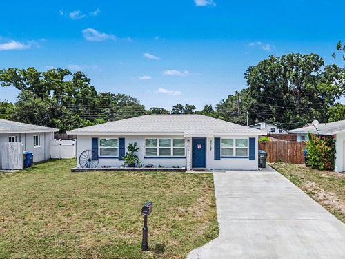 3029 Pine Tree Ave, LARGO, FL, 33771-2550 | Card Image