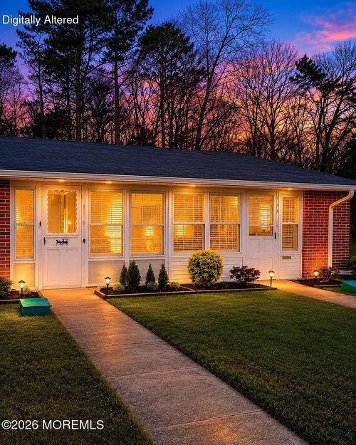 e-219 Buckingham Ct, Lakewood, NJ, 08701 | Card Image