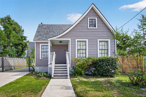 1210 Shearn St, Houston, TX, 77007-4254 | Card Image
