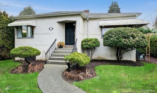 2659 Cadboro Bay Rd, Victoria, BC, V8R5J6 | Card Image