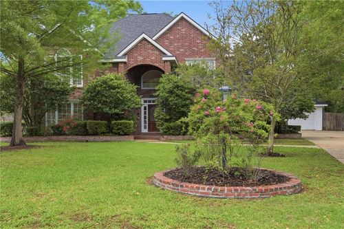 7017 Edgewater Dr, Mandeville, LA, 70471-7417 | Card Image